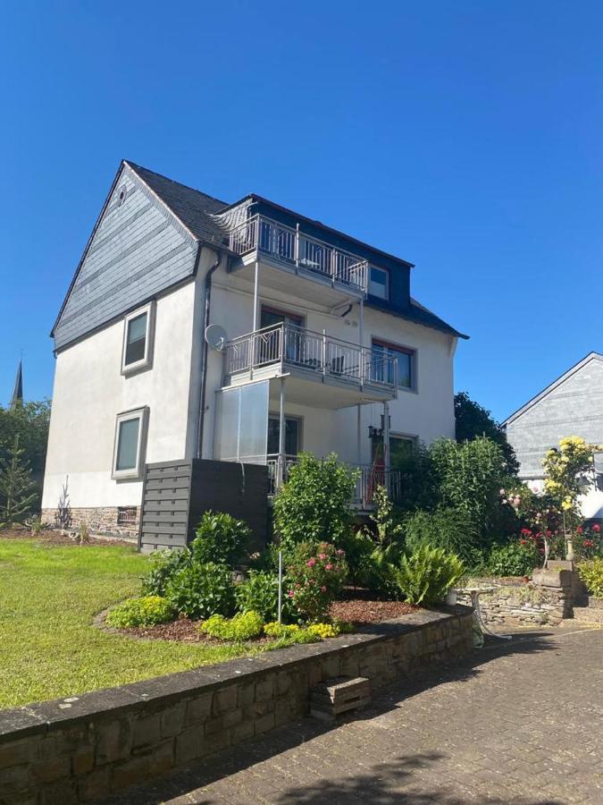 Ferienwohnung Sonnen - Terrasse Bernkastel-Kues Esterno foto