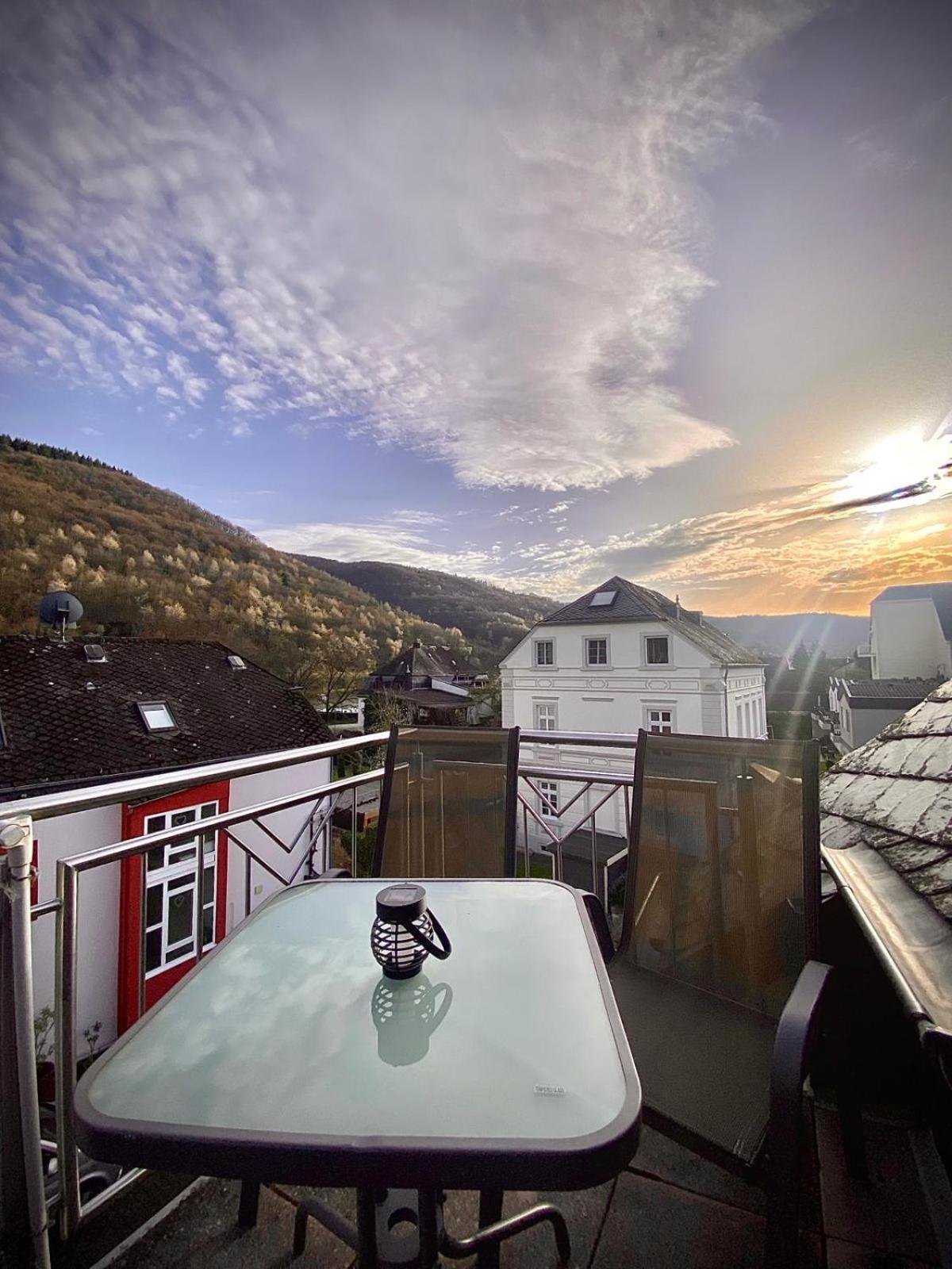 Ferienwohnung Sonnen - Terrasse Bernkastel-Kues Esterno foto